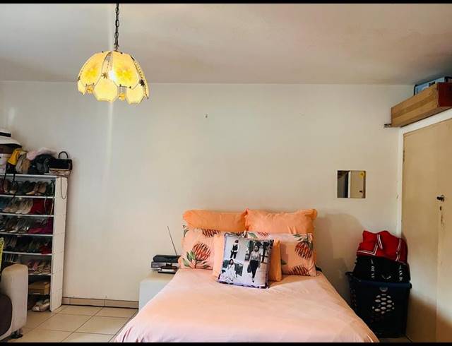 2 BEDROOM APARTMENT FOR SALE IN ESPLANADE